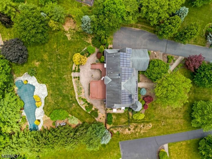 Property Photo: 40 Southgate Dr NJ 08801