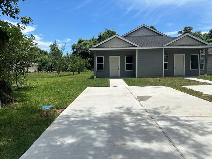 Property Photo:  104 Turner Drive A  TX 77378 