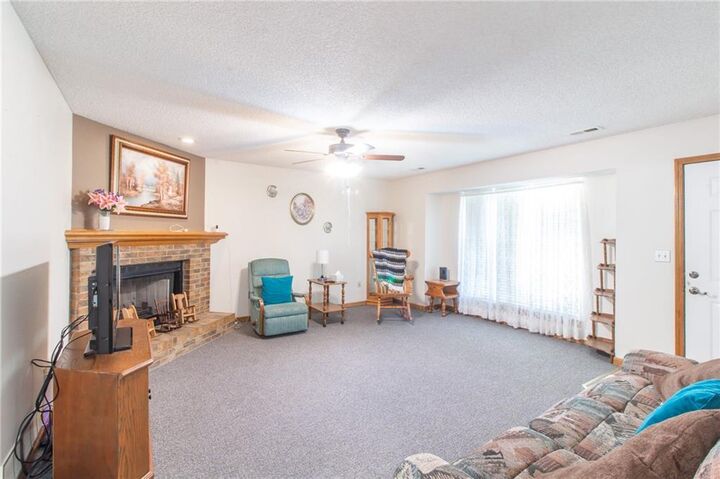 Property Photo:  1213 Fox Run Drive  MO 64093 