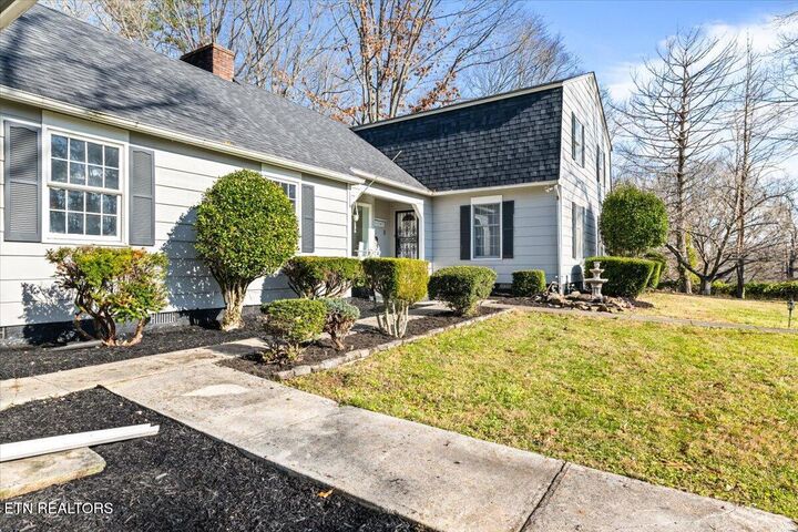 Property Photo:  203 Golf Hill Lane  TN 37766 