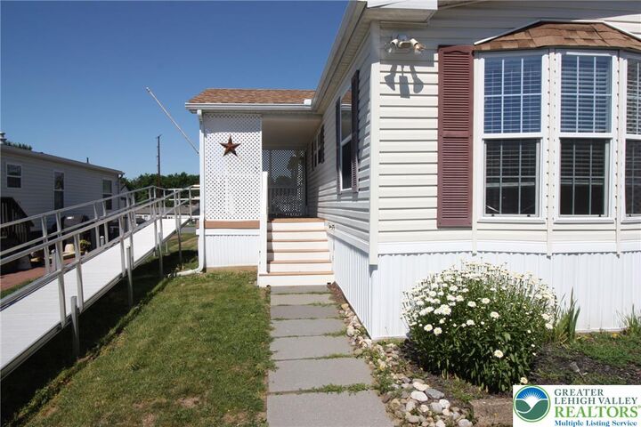 Property Photo: 5256 Brunswick Lane PA 18062