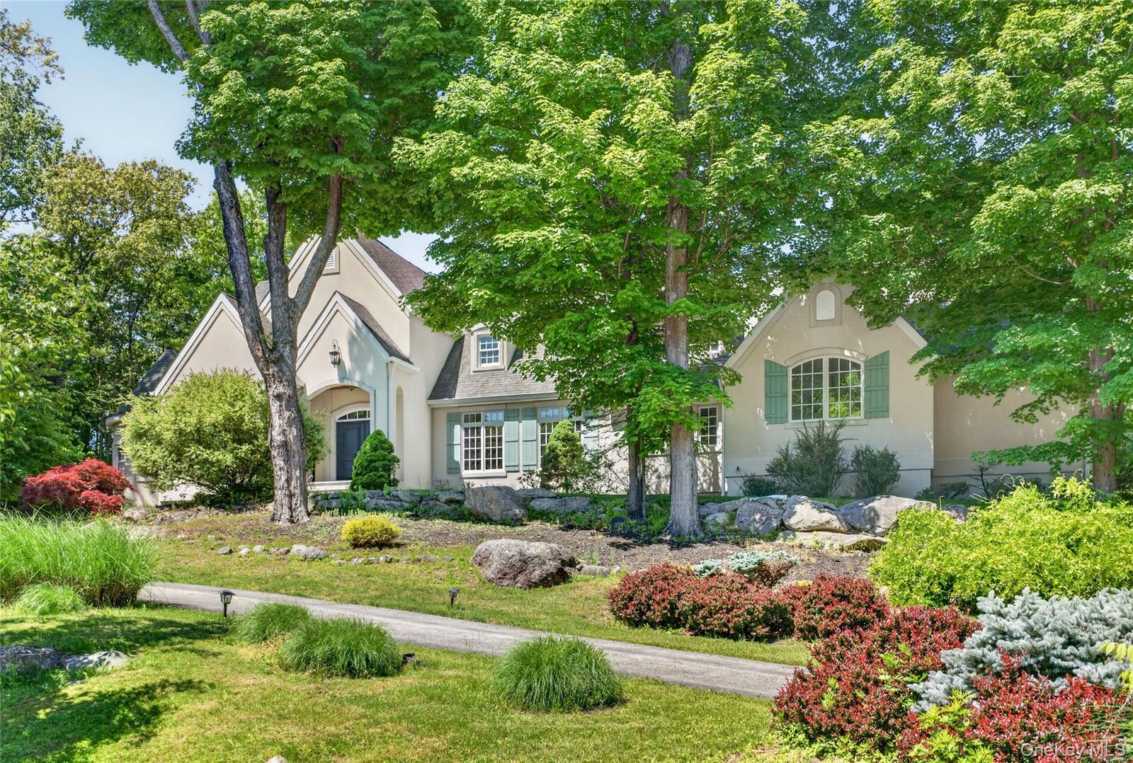 Property Photo:  10 Greenwich Avenue  NY 10917 