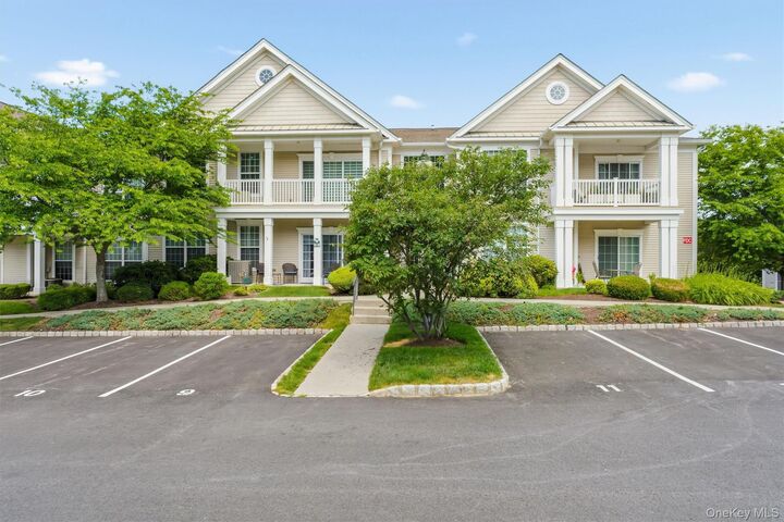 Property Photo: 616 Saratoga Lane NY 12524