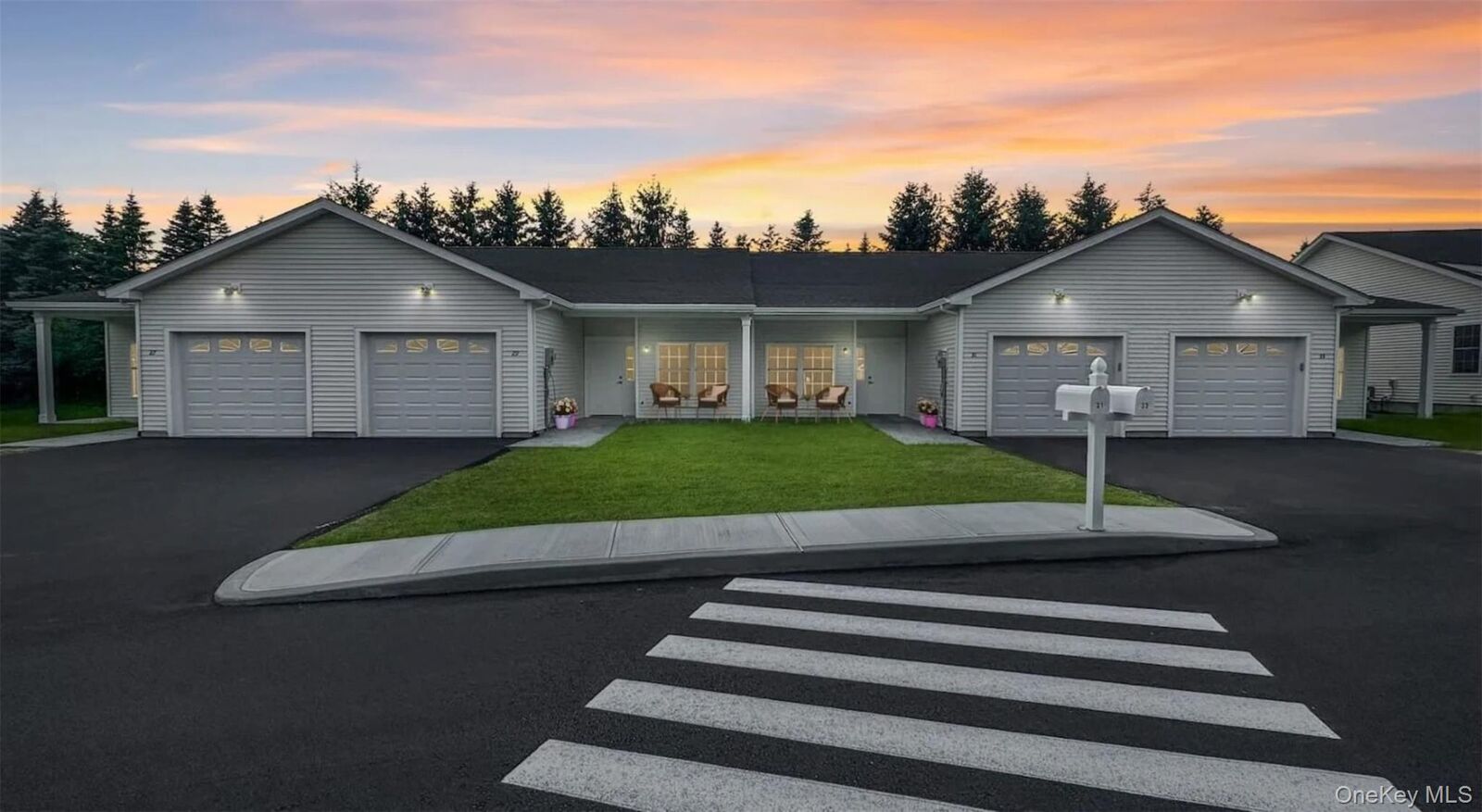 Property Photo:  11 Hillside Road  NY 12567 
