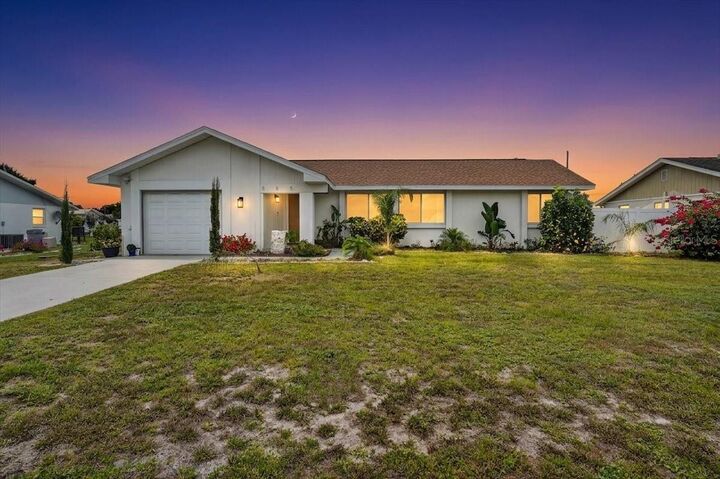 Property Photo: 885 Fairfax Terrace NW FL 33948