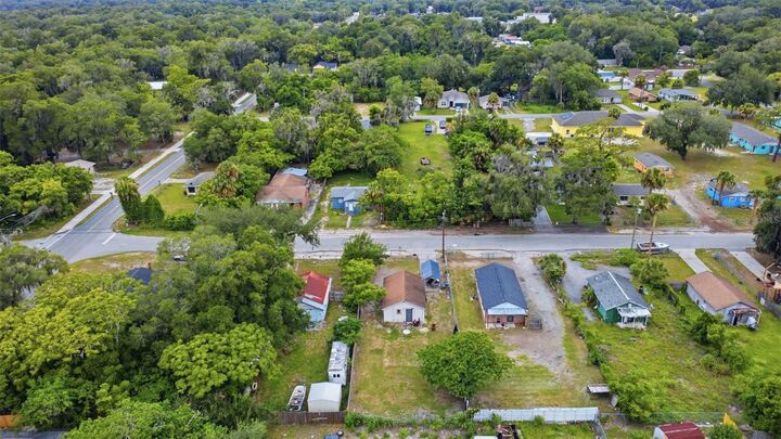 Property Photo:  1215 S Delaware Avenue  FL 32720 