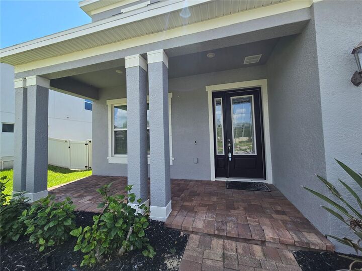 Property Photo: 863 W Bayshore Drive FL 34689