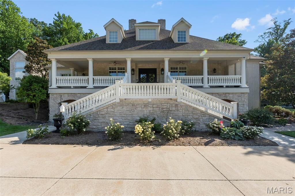Property Photo:  1001 Wolf Lane  MO 63701 