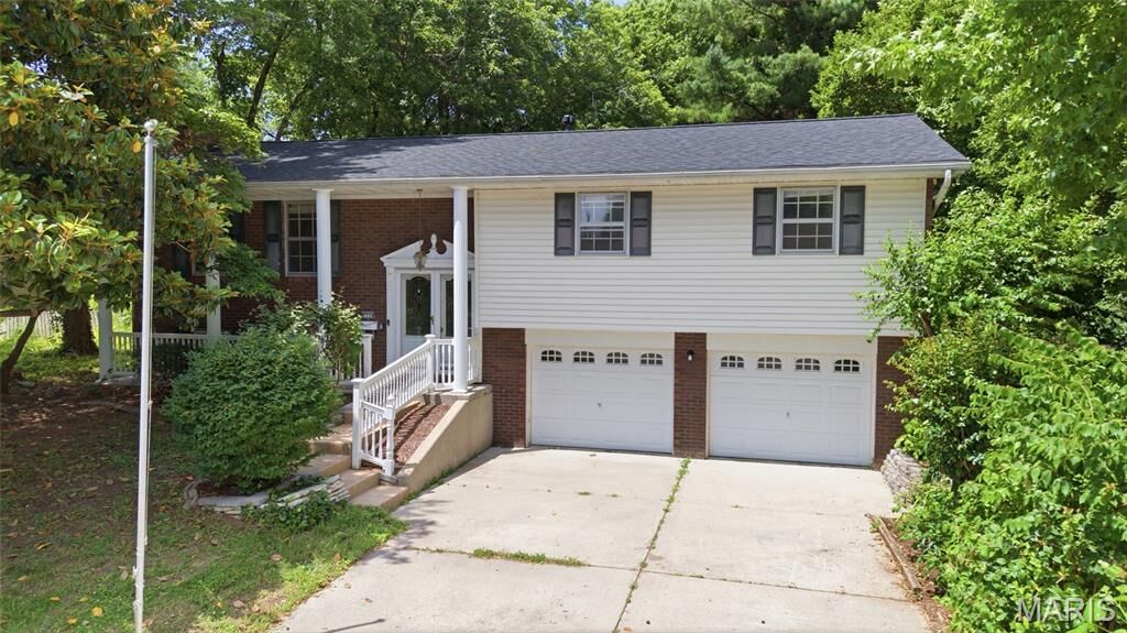 Property Photo:  7738 Myrtlewood Drive  IL 62223 