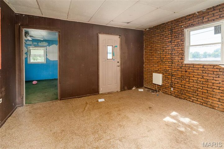 Property Photo:  310 W Tenth Street  IL 62951 