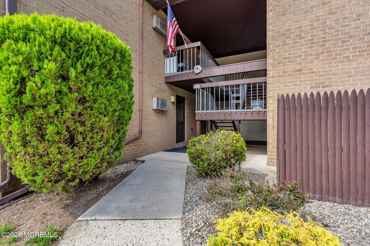 Property Photo: 33 Meadow Green Circle NJ 07726