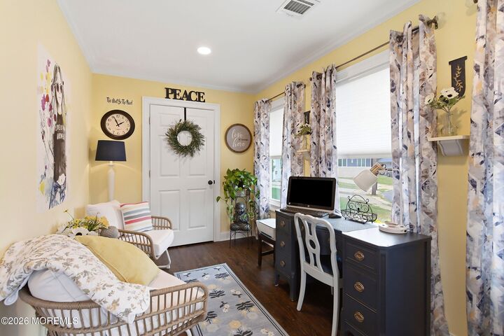 Property Photo:  12 Pocono Place  NJ 08753 