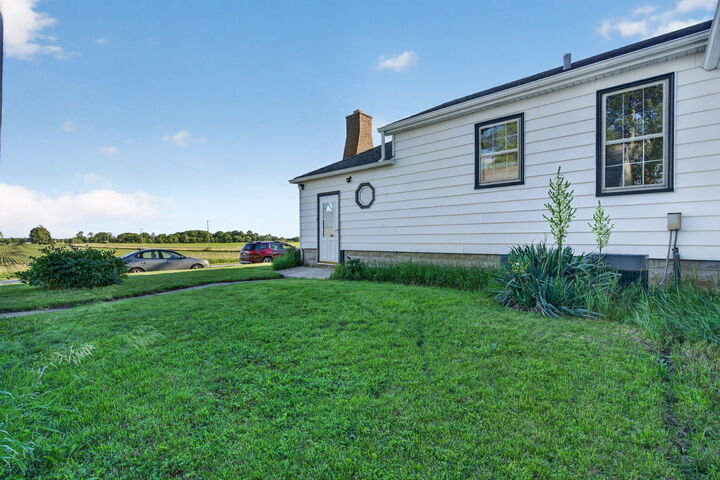Property Photo: 7950 W Eagle Lake Road IL 60468
