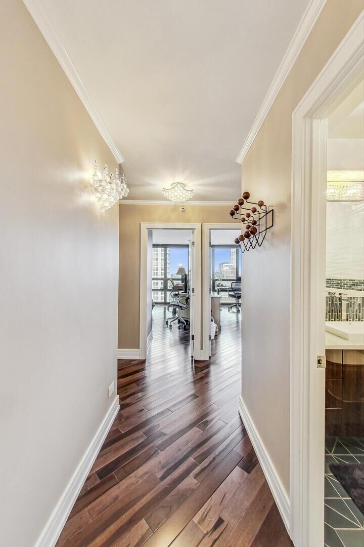 Property Photo:  10 E Ontario Street 4808  IL 60611 