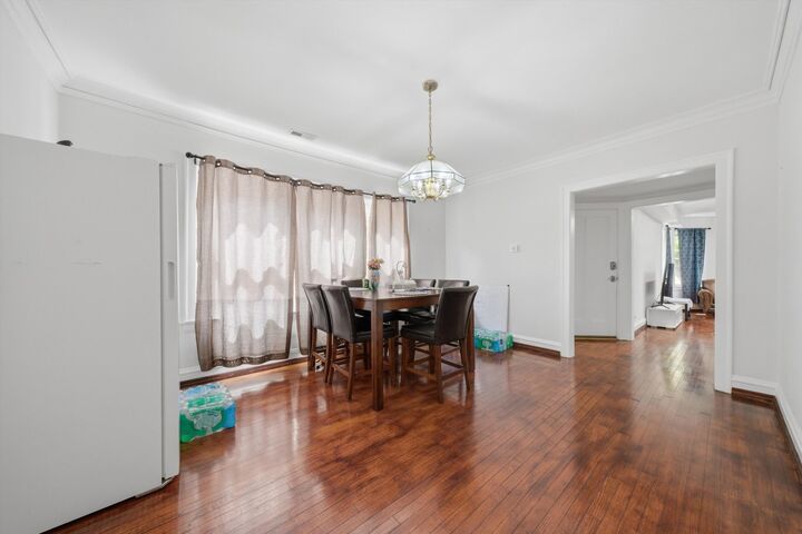 Property Photo: 5723 N Talman Avenue IL 60659