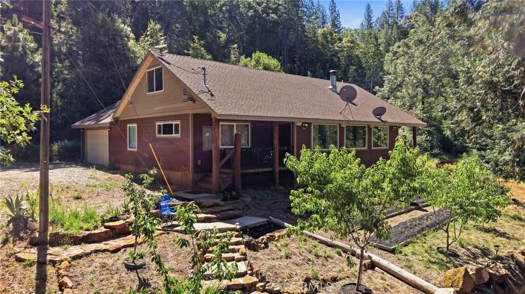 Property Photo:  40 White Fir  CA 95966 