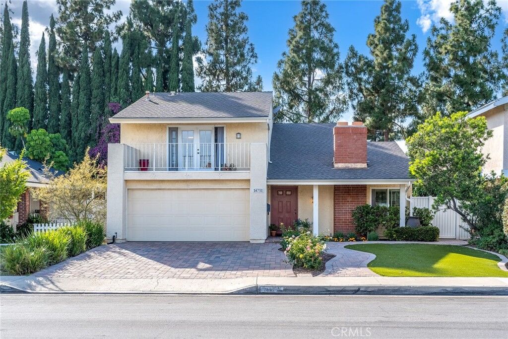 Property Photo:  14751 Deer Park St  CA 92604 