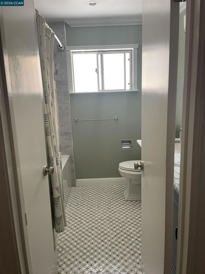 Property Photo:  486 Butterfield Place  CA 94556-2501 