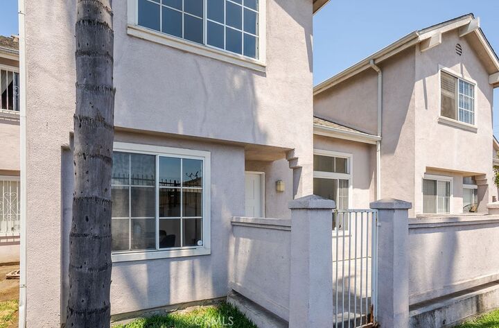 Property Photo:  820 W Compton 24  CA 90220 