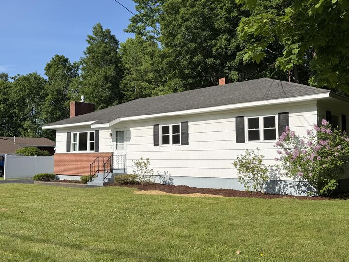 Property Photo:  15 Arbor Drive  ME 04401 