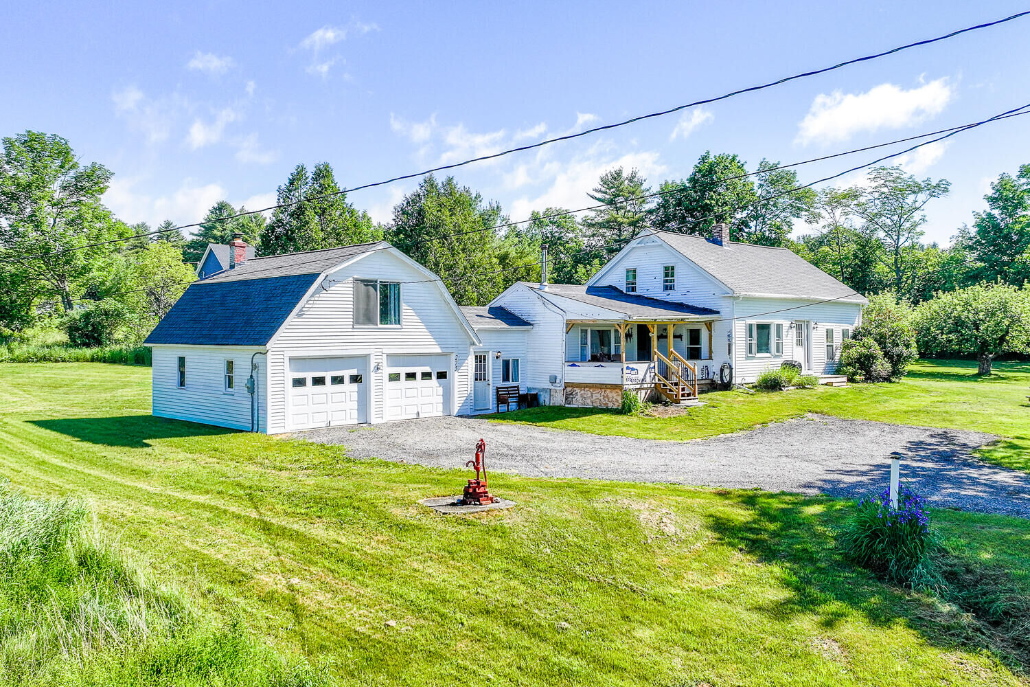 Property Photo: 275 Newburgh Road ME 04401