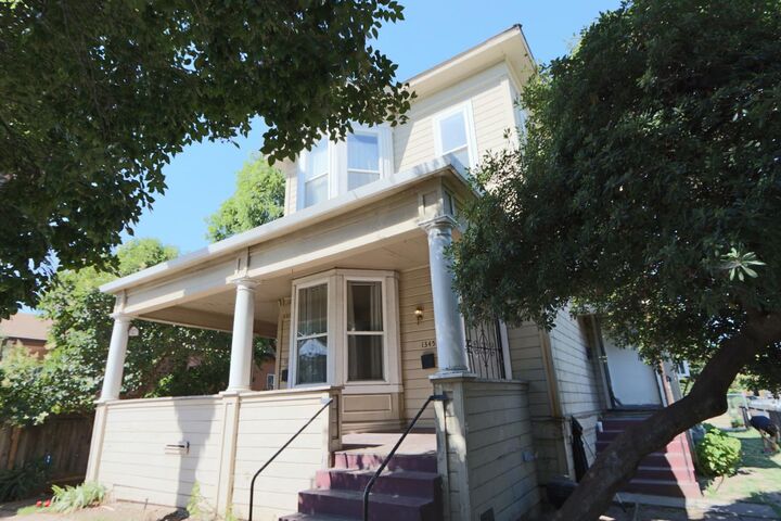 Property Photo:  8 W Willow Street  CA 95202 