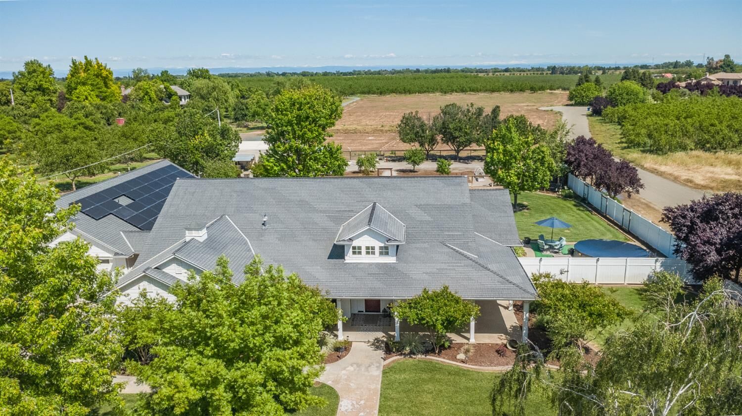 Property Photo: 3270 Caminito Avenue CA 95991