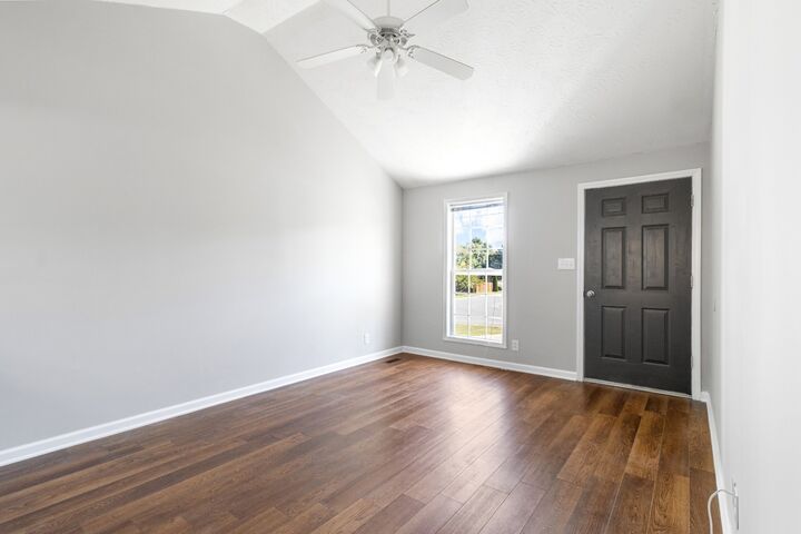 Property Photo: 2766 Applemill Ct TN 37040