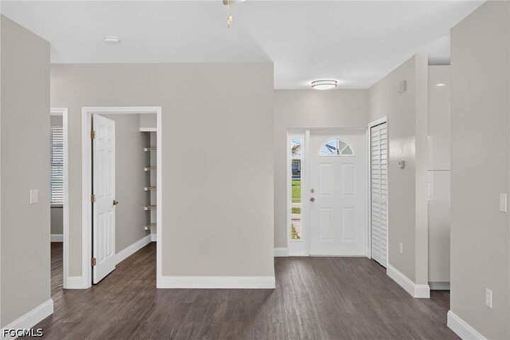 Property Photo:  3900 4th Street SW  FL 33976 