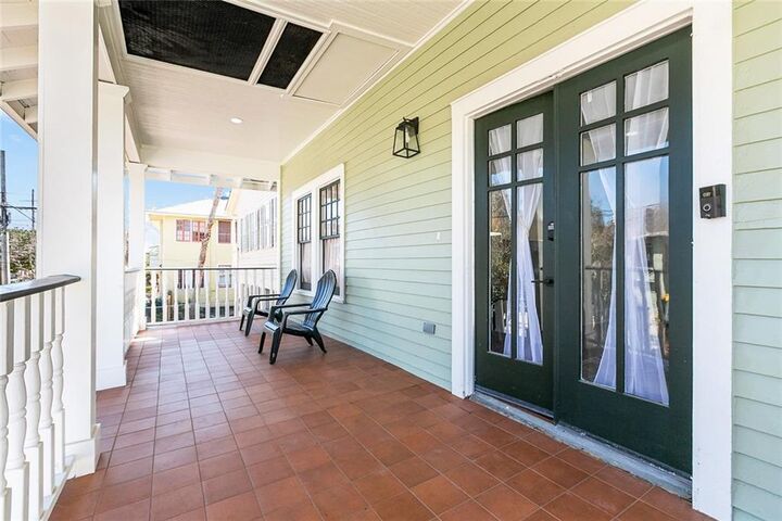 Property Photo: 2318 General Pershing Street LA 70115