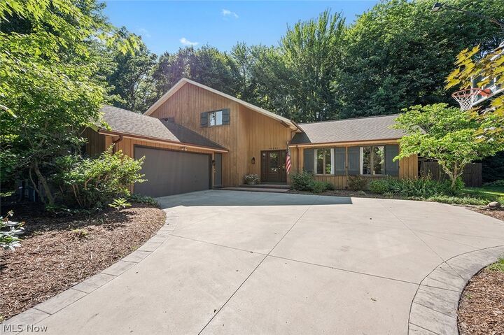 Property Photo: 30020 Sequoia Trail OH 44145
