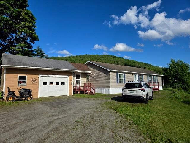 Property Photo: 30 Hollow View Drive VT 05819