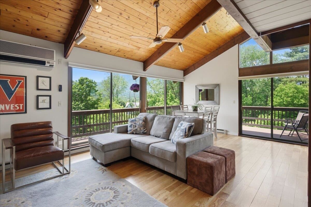 Property Photo:  60 Murray Hill Heights Road  VT 05255 