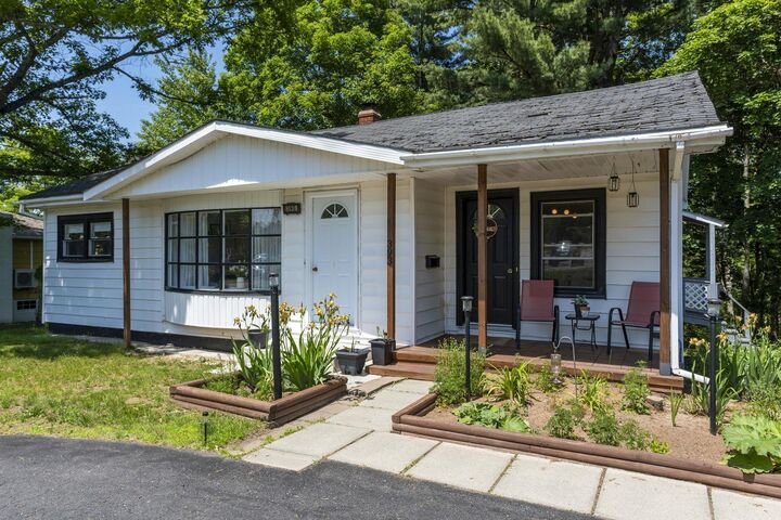 Property Photo:  393 Park Street  NS B4N 1M5 