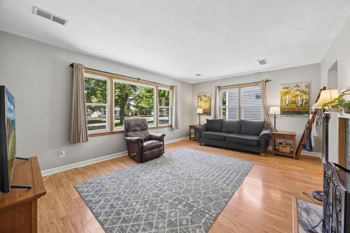 Property Photo: 1206 Kilian Boulevard SE MN 56304