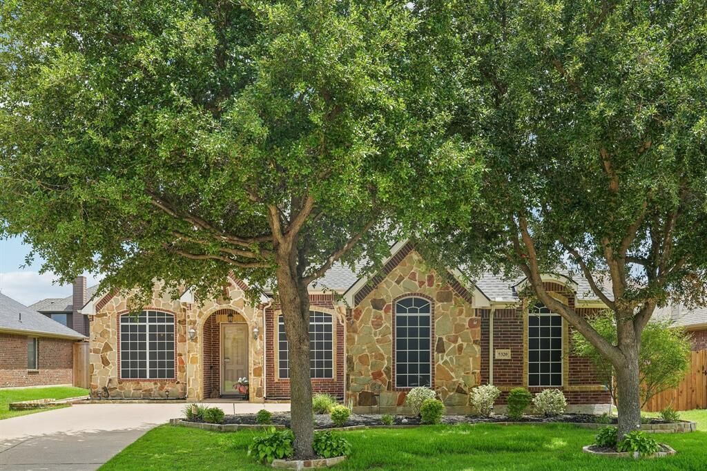 Property Photo:  5320 Brazoria Drive  TX 75052 
