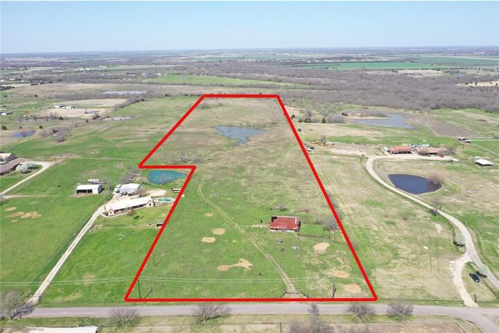 Property Photo:  4790 County Road 2660  TX 75189 