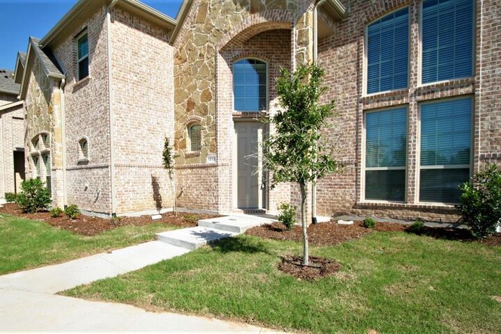 Property Photo:  1512 Joy Drive  TX 75007 