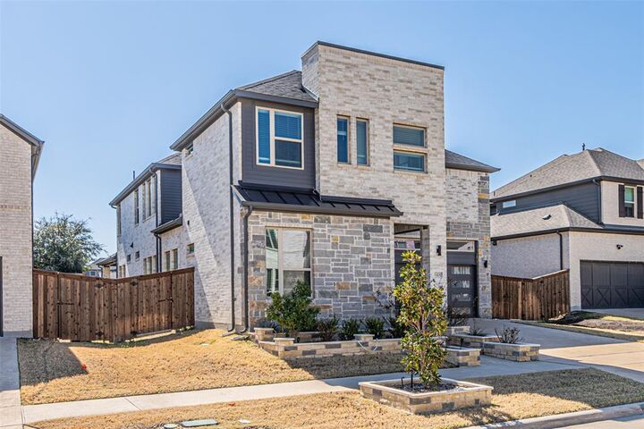 Property Photo: 13237 Jonata Street TX 75035