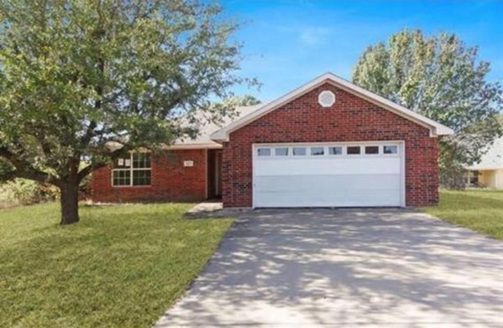 Property Photo:  307 Coral Reef Street  TX 75156 