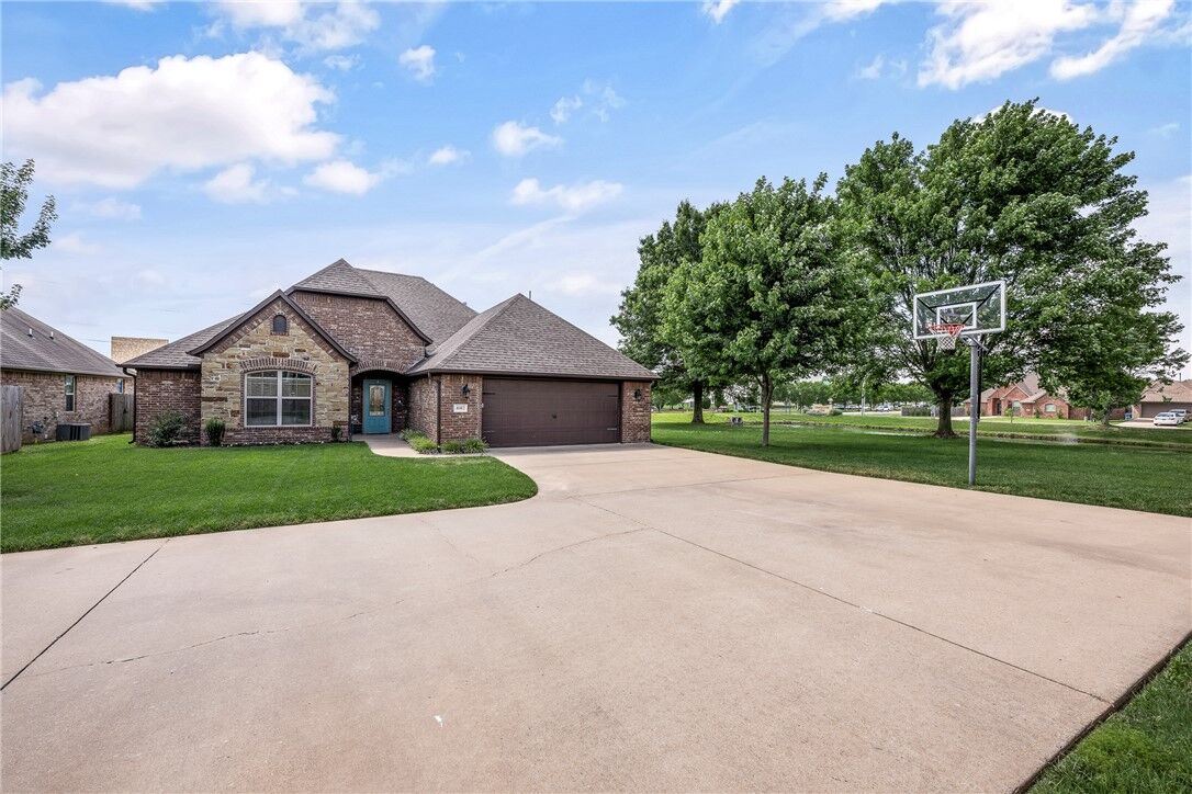 Property Photo:  4002 SW Flatrock Cove  AR 72713 