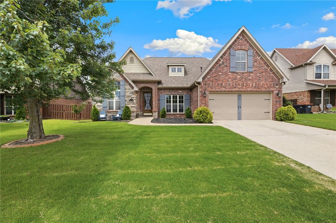 Property Photo: 476 Gascony Avenue AR 72764