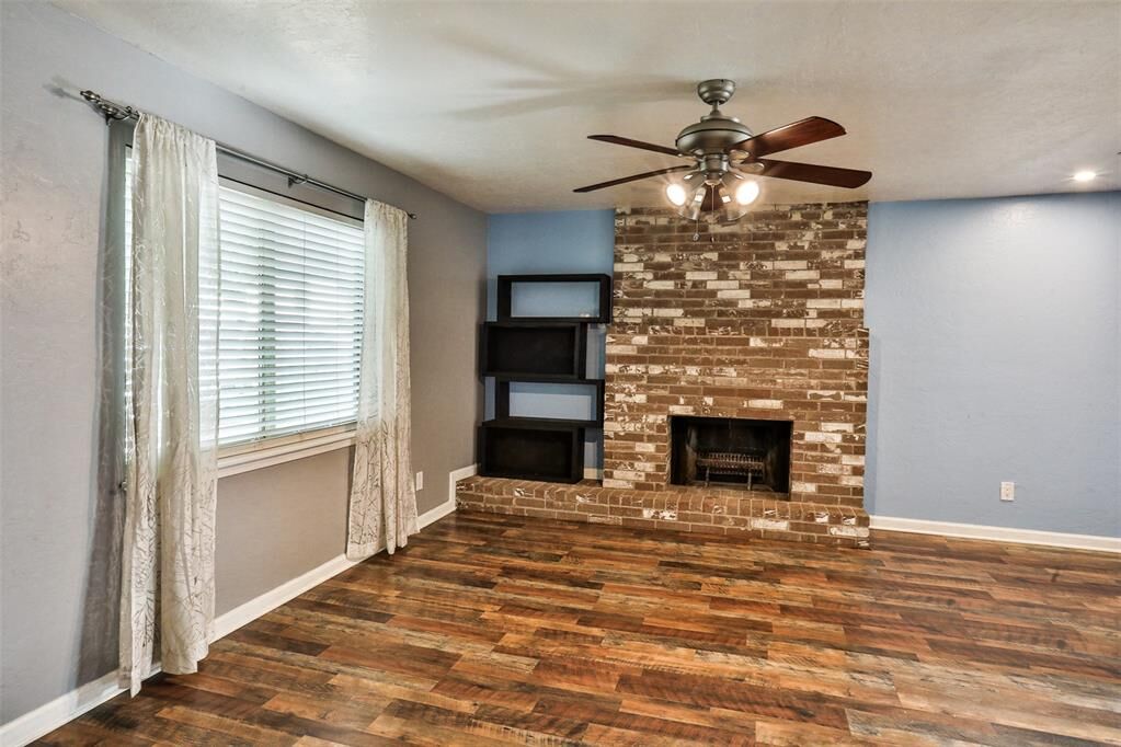 Property Photo: 1827 E Lindsey Street 3 OK 73071