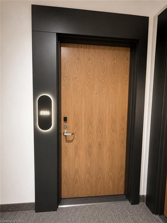 Property Photo:  25 Wellington Street S 2806  ON N2G 0G5 