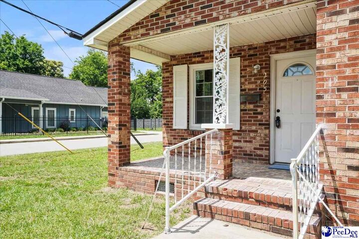 Property Photo: 205 W Roughfork St SC 29506