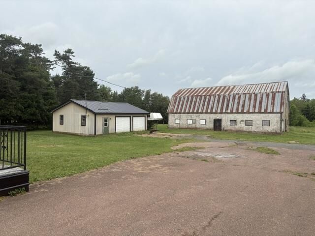 Property Photo: 970 Dock Road PE C0B 1K0