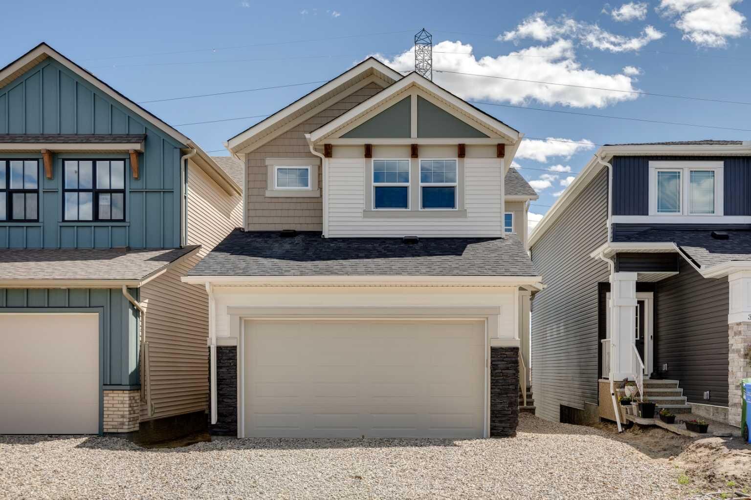 Property Photo: 374 Hotchkiss Manor SE AB T3S 0J9