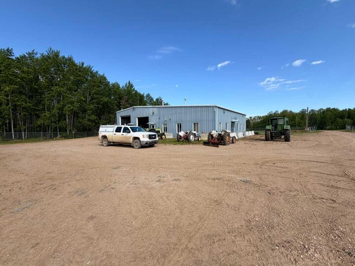 Property Photo: 171025 Twp Rd 720 AB T0A 2T0