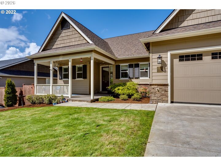 Property Photo:  6428 Dogwood St  OR 97478 