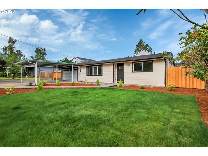 Property Photo: 9575 SW 92nd Ave OR 97223